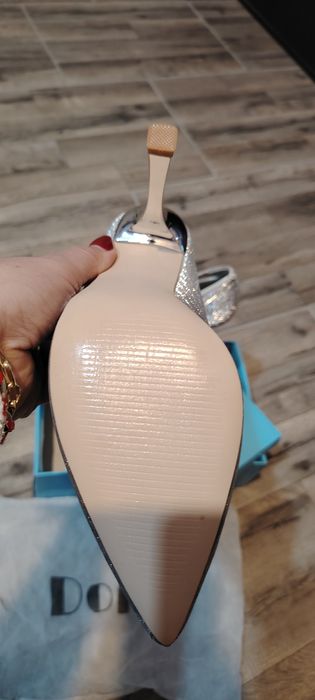 Официални сребърни обувки 39 номер- НОВИ