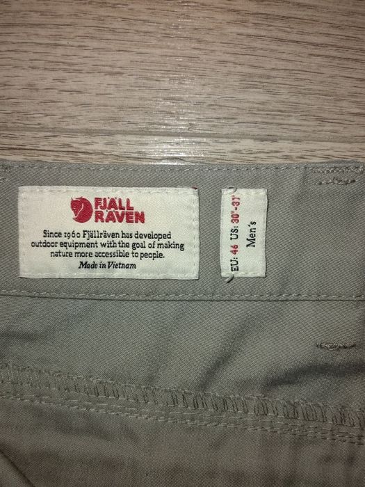 Pantaloni FjallRaven mărime 46