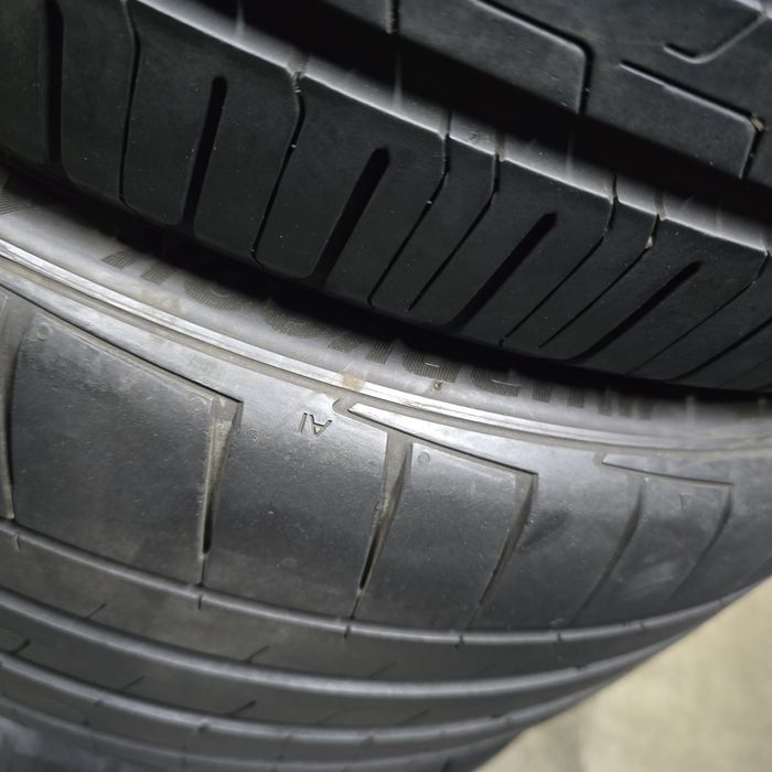 2x 255/35/20 VARA HANKOOK 2022 Stare excelentă