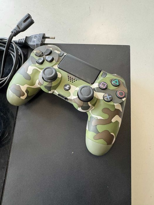 Sony Playstation 4 1TB