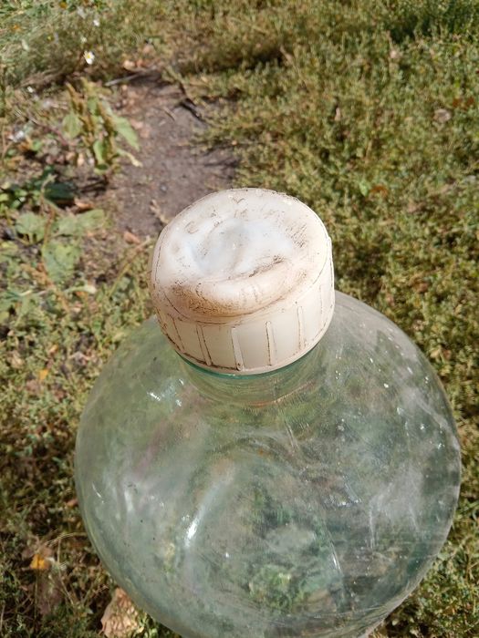 Продам бутыль стекло