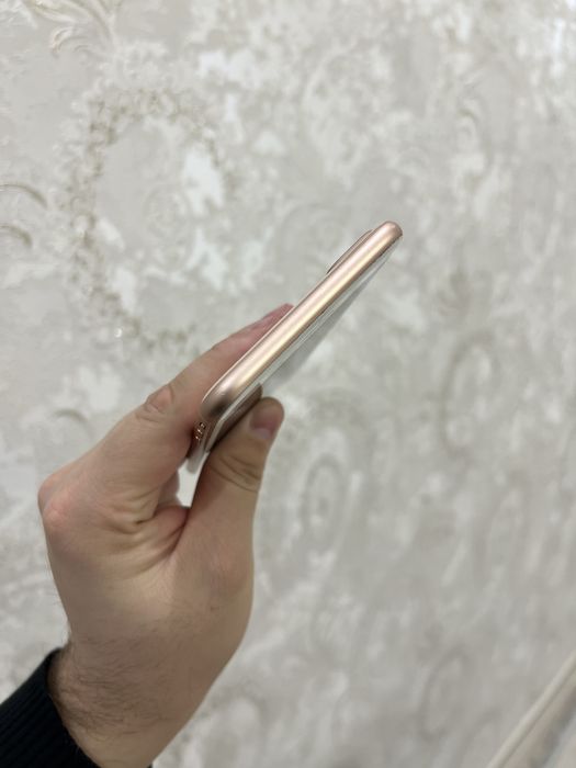 Iphone 8+ 256GB gold