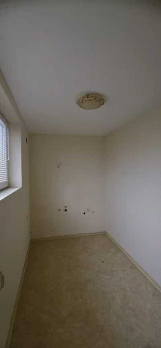 Предлагам къща в с. Момино об. Търговище