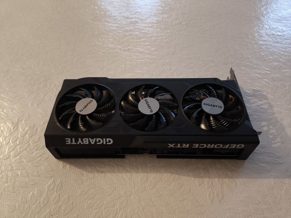 Видеокарта Nvidia Geforce Rtx 4070 super WindForce 3, 12 Гб