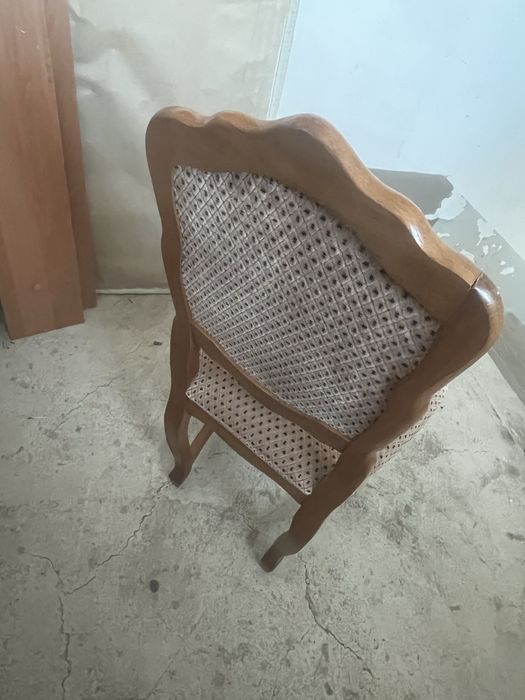 Стулья в гостиную