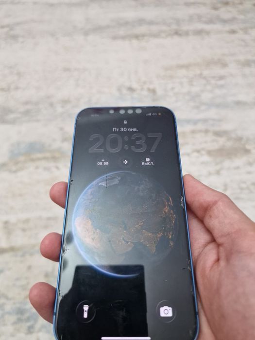 Айфон 13 128г идеал