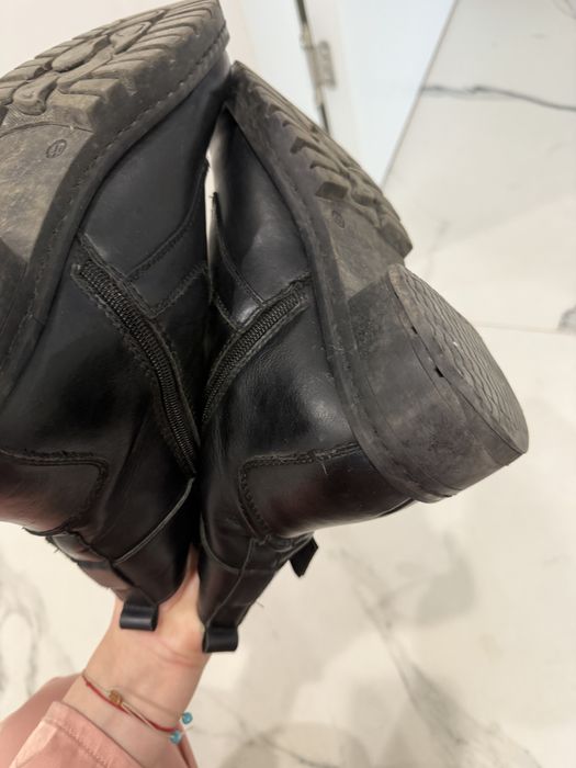 Дамски черни боти