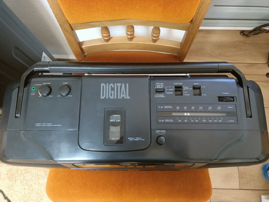 Radio casetofon ProfiTronic cu Cd