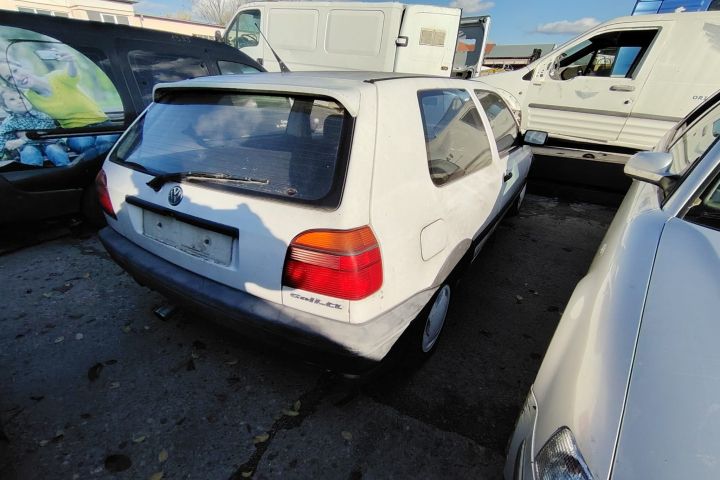 Bara spate Volkswagen VW Golf 1995 1.4 4MT (60 hp)