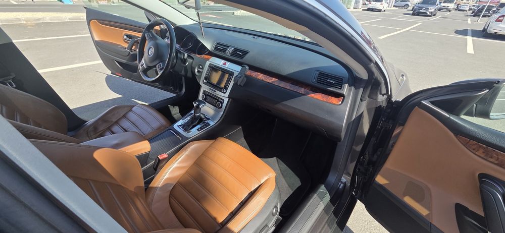 Volkswagen  Passat CC de Vânzare

Model
Passat