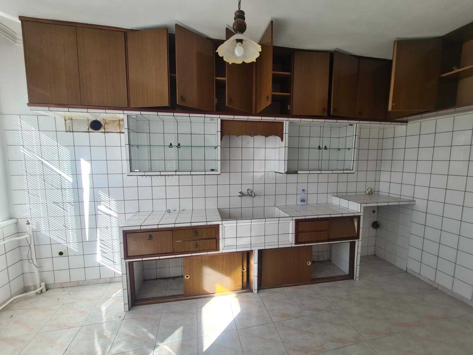 Продава се Четиристаен апартамент в Хасково, Македонски - 122 кв.м за 753 €/кв.м - Снимка #9