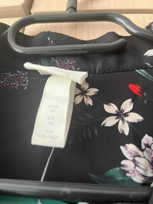 Дамска риза на H&M