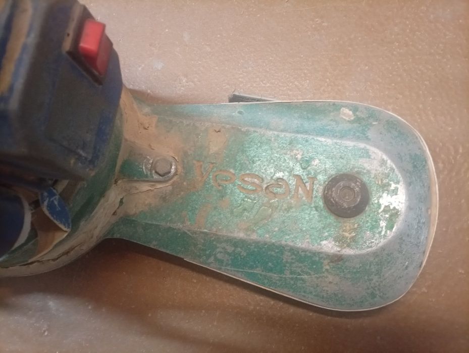 Професионални машини за циклене на паркет