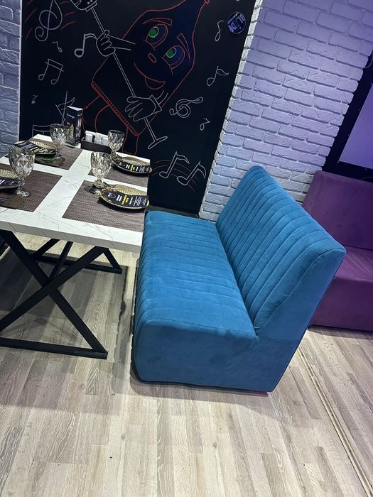 Диваны для кафе ресторанов готовые