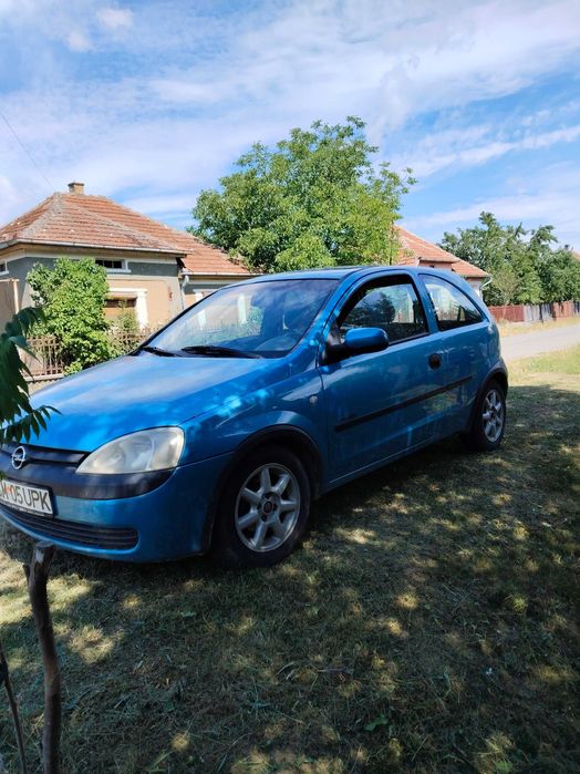 Vinzare masina Opel  Corsa.
