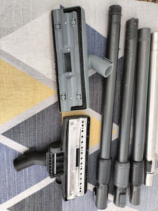 Трубка с шеткой от пылесоса