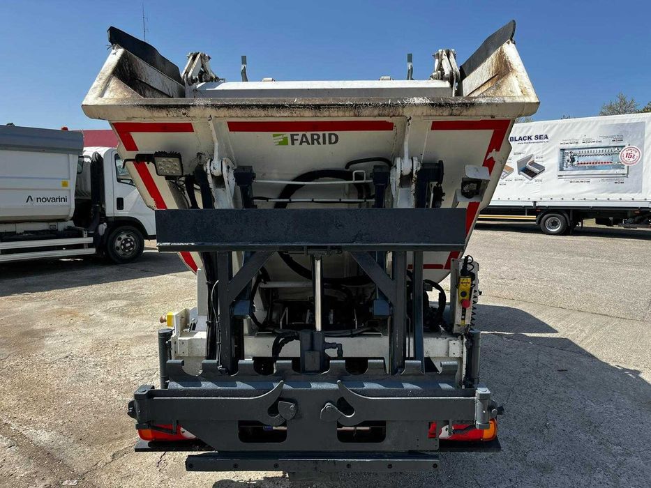 Nissan NT400 Cabstar EURO6 , 5 bucati Autogunoiera Gunoiera Masina de Gunoi Autocompactoare Vanzare / Chirie