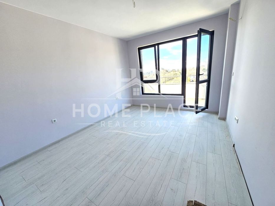 Продава се Двустаен апартамент в Варна, Цветен квартал - 67 кв.м за 1183 €/кв.м - Снимка #1