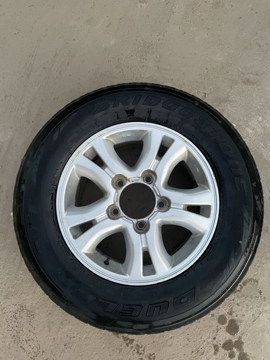 Запасной балон 265/65R17