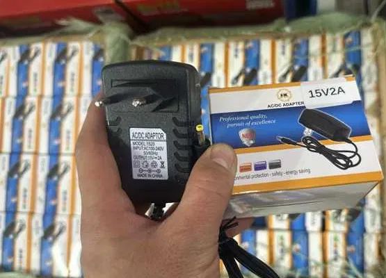 Блок питания 15 вольт 2А
