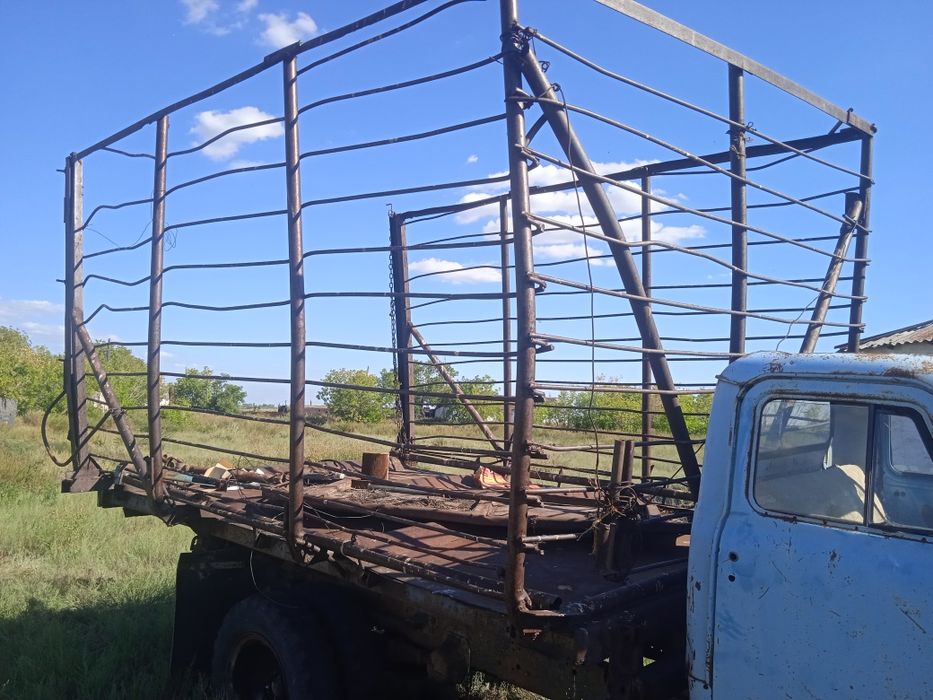Продам касету под сено газ 53