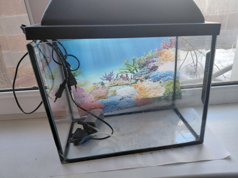 Продам аквариум 20 литров