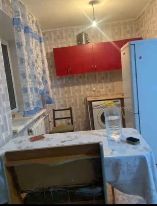 Продам полуторку, ул.Жукова 21