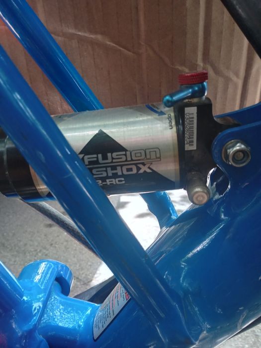 Bicicleta  Cannodale  Super V serie aluminiu