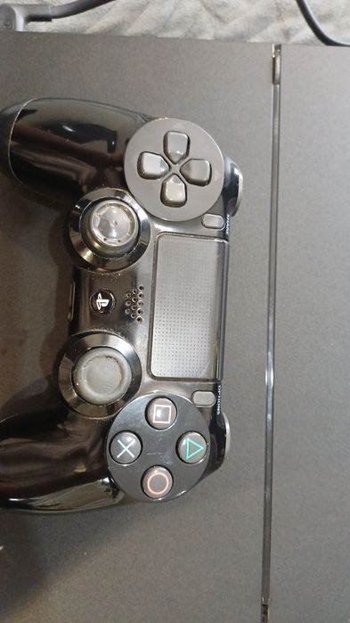 Продам приставку Sony Playstation 4 Fat 500 GB