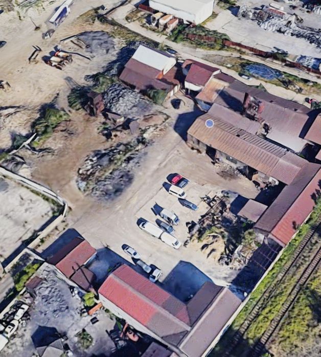 Spații industriale și teren