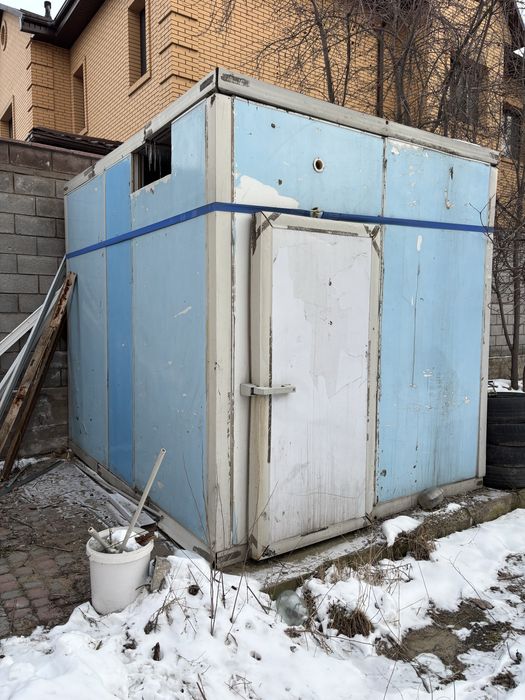 Прадается морозильная камера