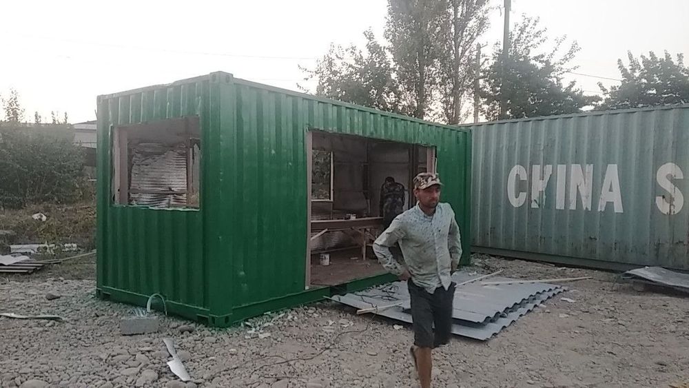 Контейнер морской