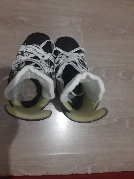 Коньки 42-43 размера