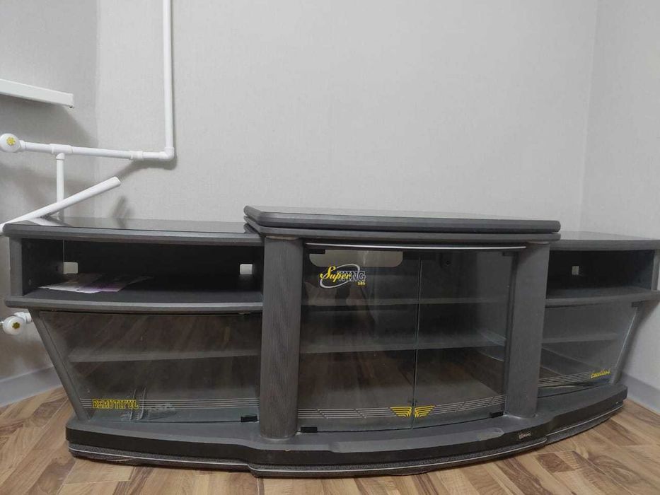 Подставка для телевизора