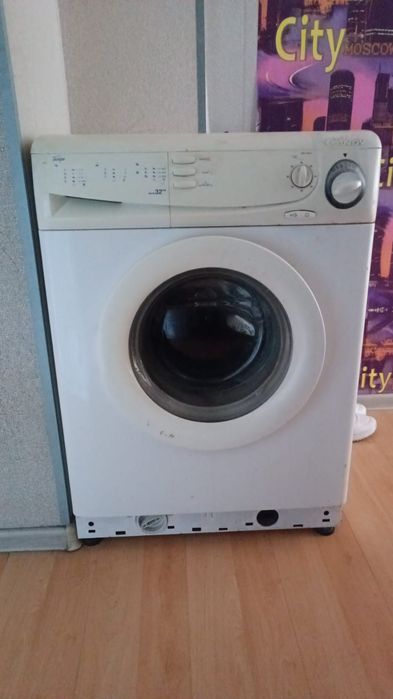 Продам на запчасти.