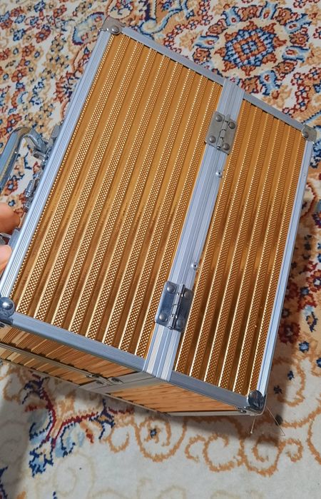 Продам кейс женский