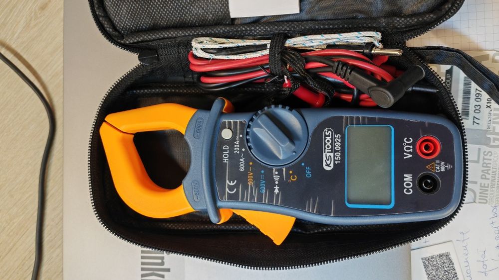 Clampmetru digital , ampermetru , multimetru