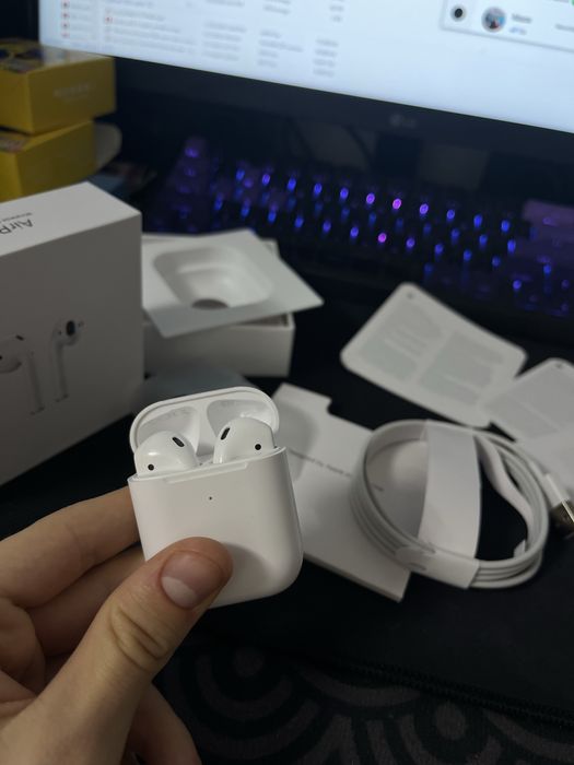Apple - Airpods 2