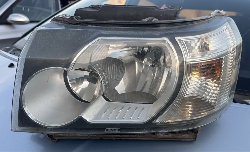 Ляв фар за Land rover Freelander 2/ ланд ровер фреландер 2
