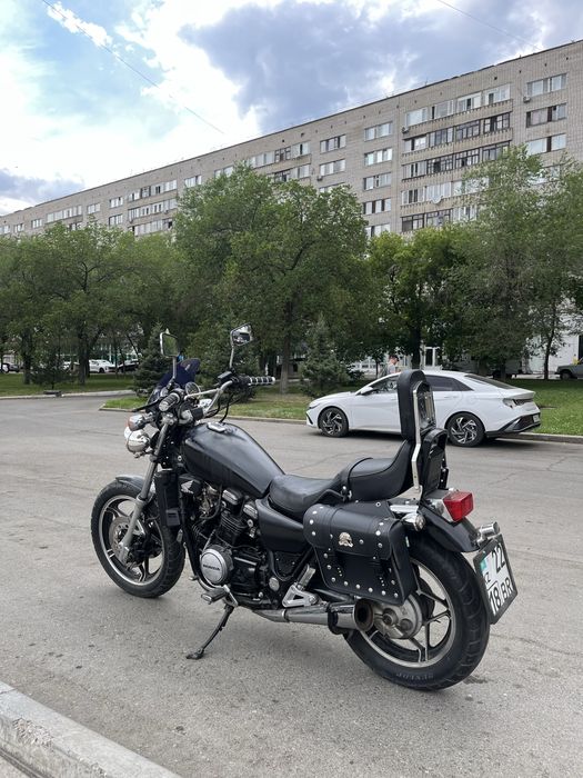 Мотоцикл Honda Magna750