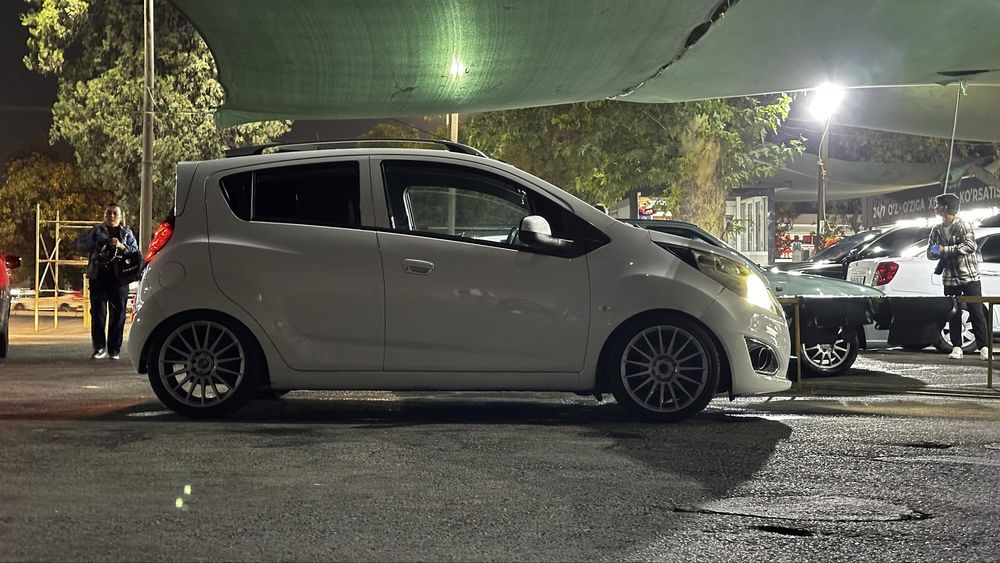 Пружины и стойки HR -70