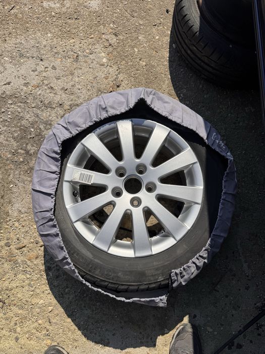 17 цола 5х112 1 брой ЧИСТО НОВА Vw Audi Skoda