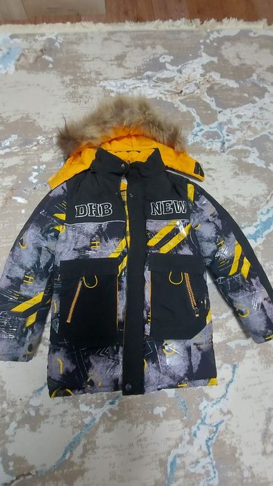 Зимняя куртка на мальчика