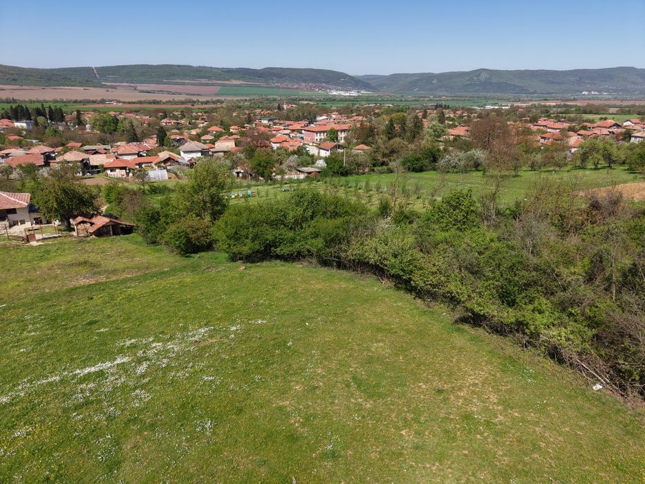 Продажба За жилищно строителство гр. Севлиево - с. Ряховците 2190m²
