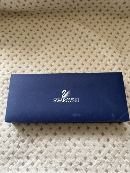 Сребърен комплект колие и обеци Swarovski със сертификат