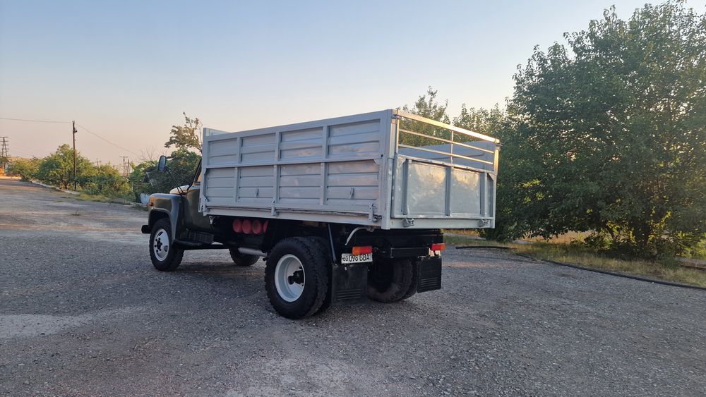 Газ 53 (самасвал)