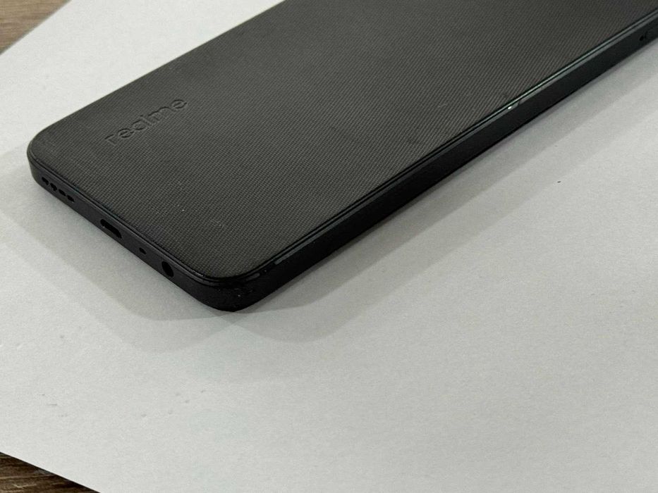 Продавам Realme C30