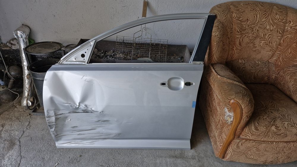 Продам дверь киа к5 (2010г- 2015г)