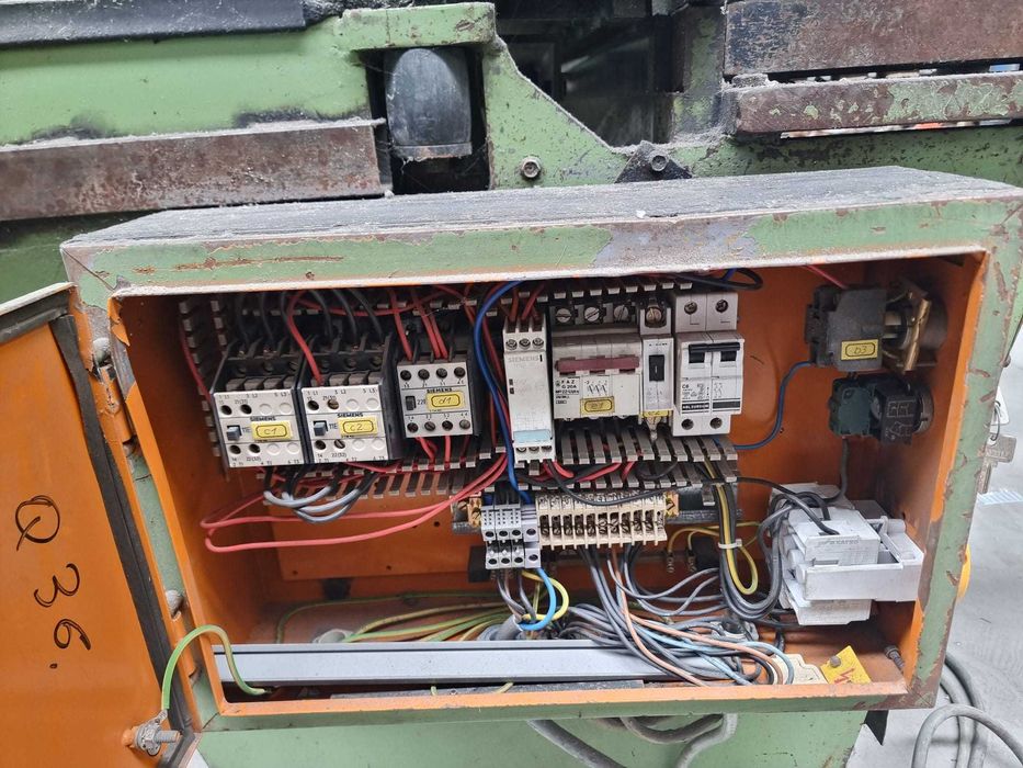 Ghilotina electrica debitat tabla