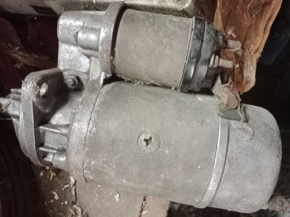 Продам комплект новой резины